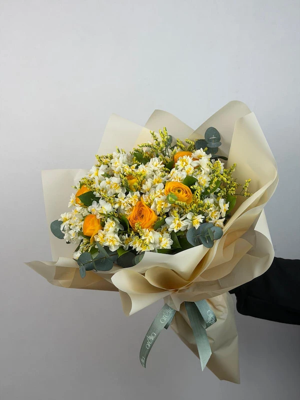 Helyn Erengül Nergis Buketi