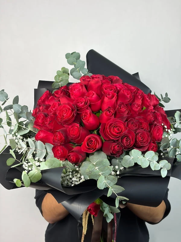 Redera Deluxe Kırmızı Gül Buketi