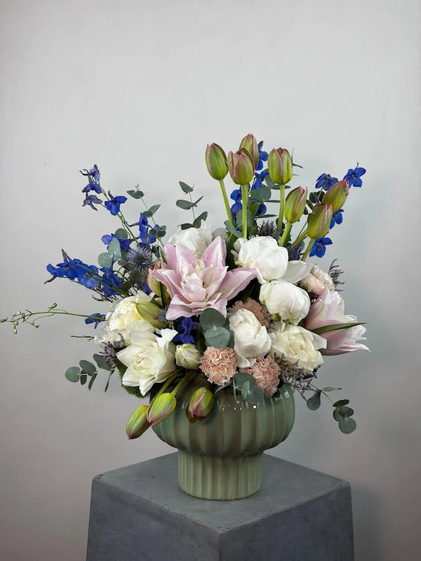 Navera Şakayık Aranjman