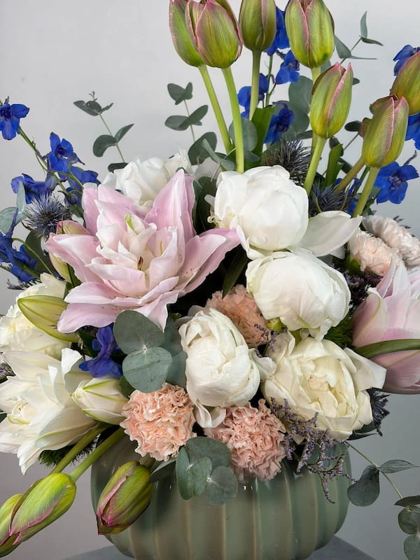 Navera Şakayık Aranjman