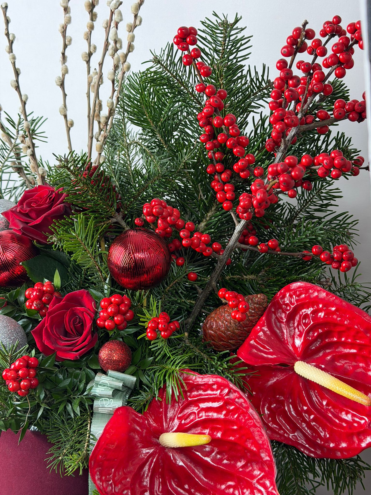 Crimson Yeni Yıl Aranjmanı