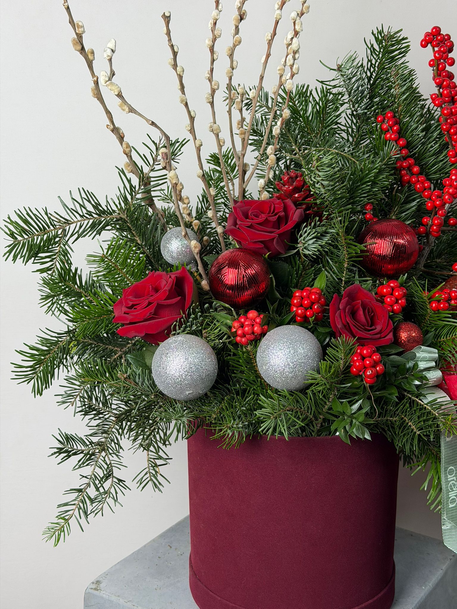 Crimson Yeni Yıl Aranjmanı